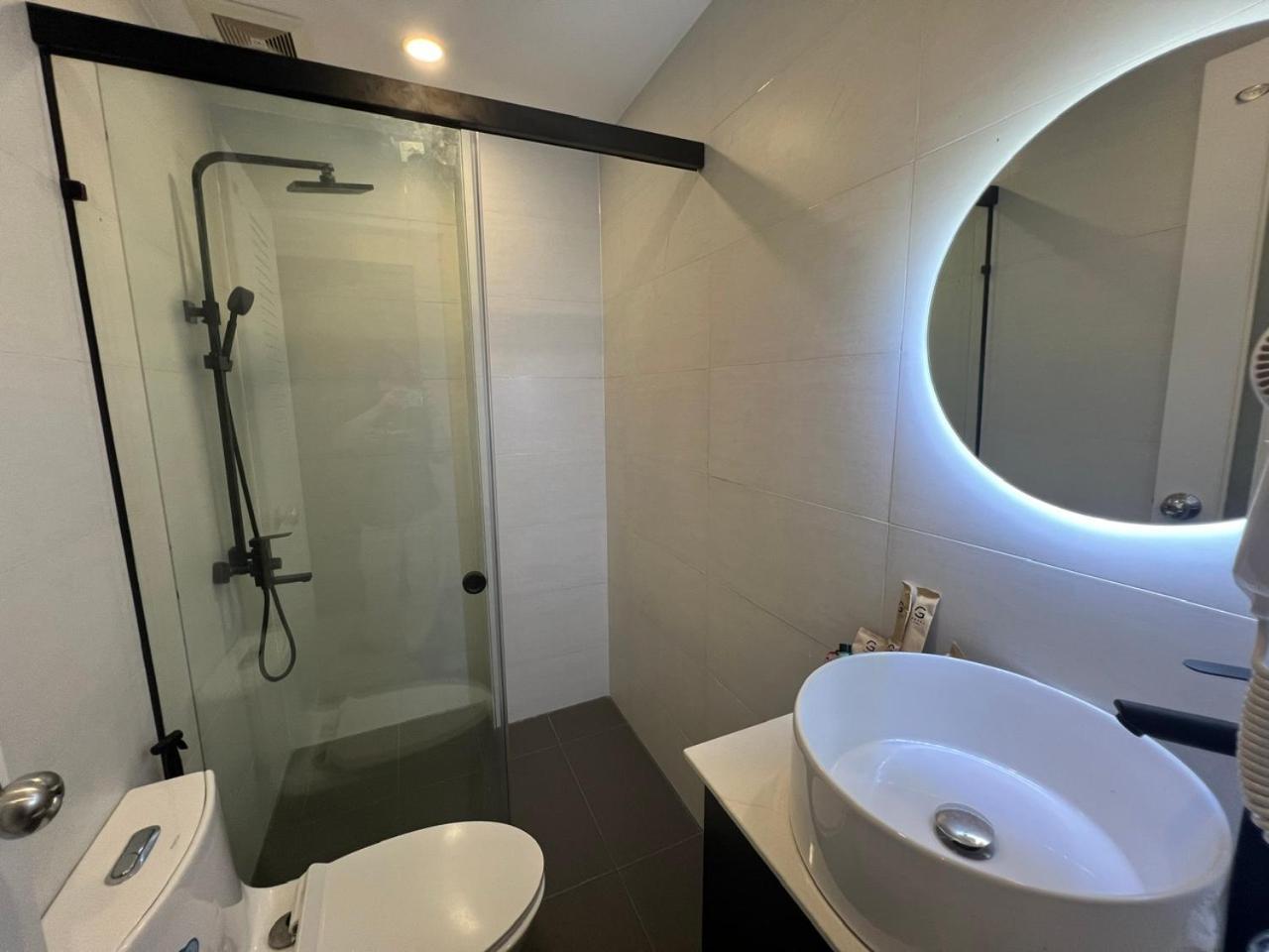 G Hotel Sai Gon Хошимин Екстериор снимка