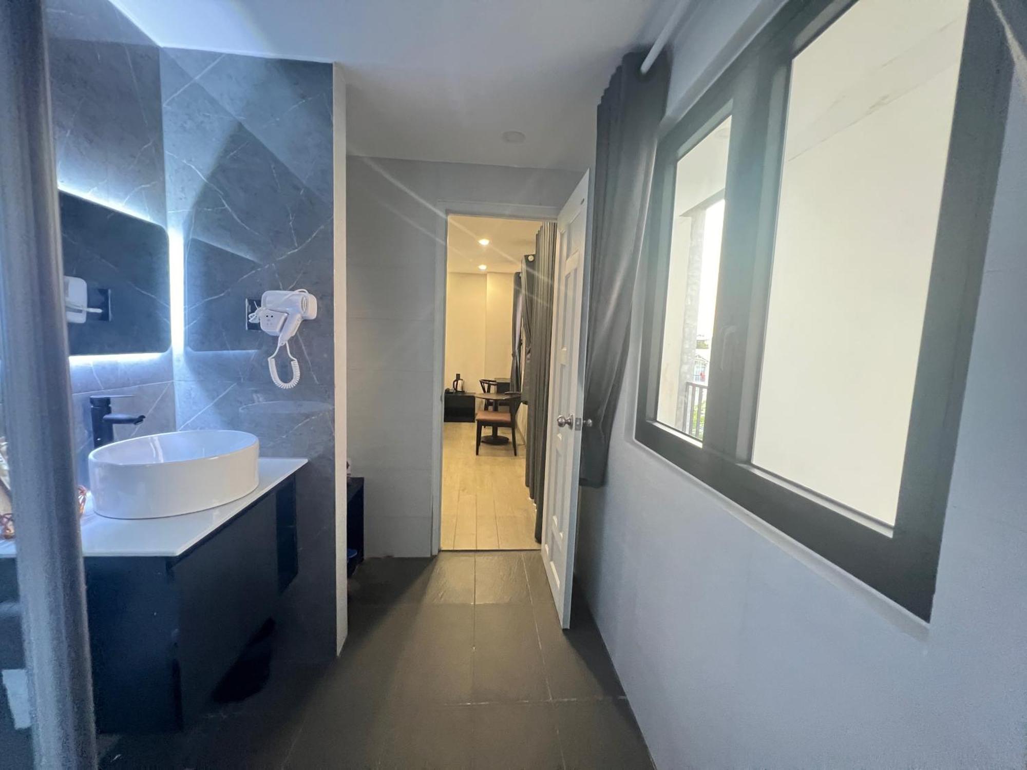 G Hotel Sai Gon Хошимин Екстериор снимка
